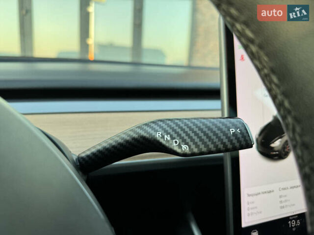 Чорний Тесла Модель 3, об'ємом двигуна 0 л та пробігом 117 тис. км за 18999 $, фото 79 на Automoto.ua