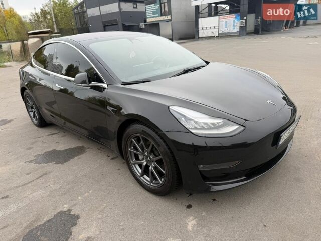 Чорний Тесла Модель 3, об'ємом двигуна 0 л та пробігом 153 тис. км за 20499 $, фото 4 на Automoto.ua
