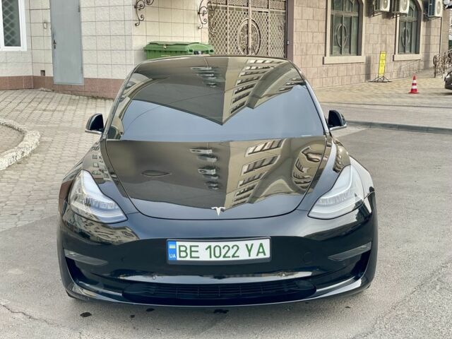 Чорний Тесла Модель 3, об'ємом двигуна 0 л та пробігом 144 тис. км за 15500 $, фото 1 на Automoto.ua