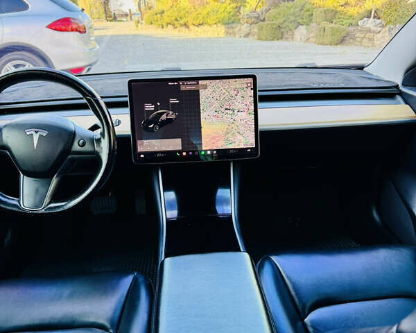 Черный Тесла Модель 3, объемом двигателя 0 л и пробегом 108 тыс. км за 15200 $, фото 17 на Automoto.ua