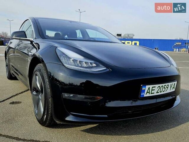 Черный Тесла Модель 3, объемом двигателя 0 л и пробегом 38 тыс. км за 18700 $, фото 11 на Automoto.ua