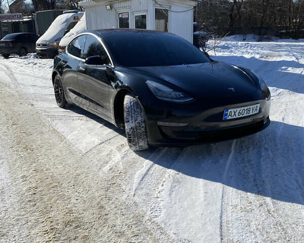 Чорний Тесла Модель 3, об'ємом двигуна 0 л та пробігом 101 тис. км за 19600 $, фото 1 на Automoto.ua
