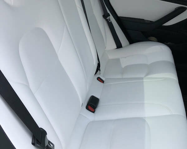 Черный Тесла Модель 3, объемом двигателя 0 л и пробегом 111 тыс. км за 21000 $, фото 15 на Automoto.ua