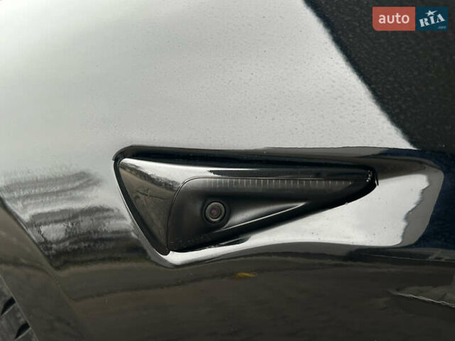 Черный Тесла Модель 3, объемом двигателя 0 л и пробегом 85 тыс. км за 19999 $, фото 6 на Automoto.ua