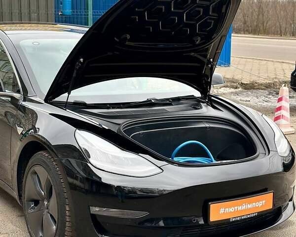 Черный Тесла Модель 3, объемом двигателя 0 л и пробегом 193 тыс. км за 27000 $, фото 11 на Automoto.ua