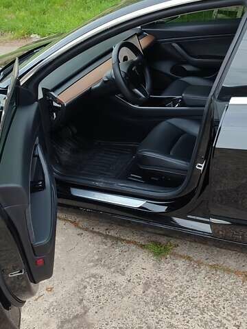 Черный Тесла Модель 3, объемом двигателя 0 л и пробегом 36 тыс. км за 19800 $, фото 8 на Automoto.ua