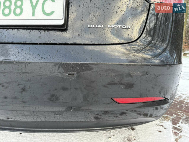 Черный Тесла Модель 3, объемом двигателя 0 л и пробегом 290 тыс. км за 16347 $, фото 19 на Automoto.ua