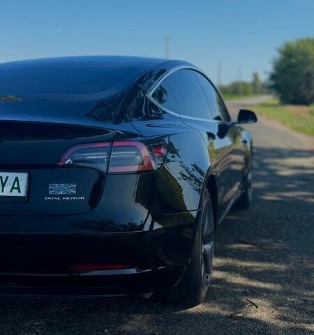 Черный Тесла Модель 3, объемом двигателя 0 л и пробегом 45 тыс. км за 18000 $, фото 15 на Automoto.ua