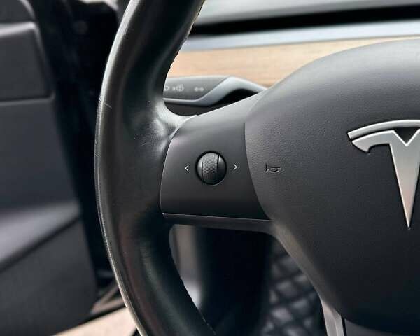 Черный Тесла Модель 3, объемом двигателя 0 л и пробегом 209 тыс. км за 18000 $, фото 98 на Automoto.ua