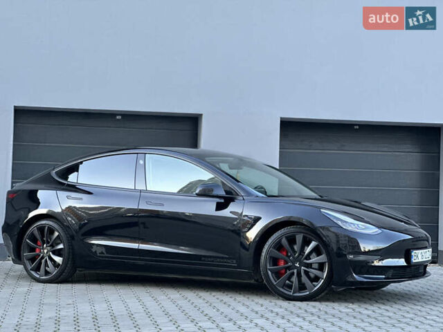 Черный Тесла Модель 3, объемом двигателя 0 л и пробегом 121 тыс. км за 19400 $, фото 15 на Automoto.ua