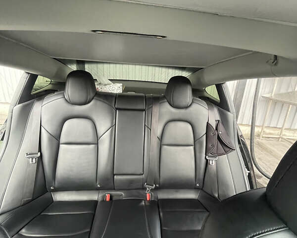 Черный Тесла Модель 3, объемом двигателя 0 л и пробегом 159 тыс. км за 17999 $, фото 12 на Automoto.ua