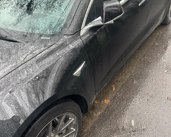 Черный Тесла Модель 3, объемом двигателя 0 л и пробегом 110 тыс. км за 18000 $, фото 7 на Automoto.ua