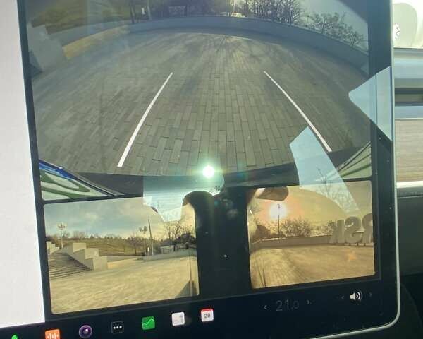 Чорний Тесла Модель 3, об'ємом двигуна 0 л та пробігом 61 тис. км за 24800 $, фото 41 на Automoto.ua