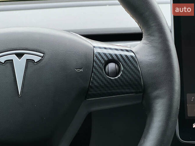 Черный Тесла Модель 3, объемом двигателя 0 л и пробегом 183 тыс. км за 17999 $, фото 12 на Automoto.ua