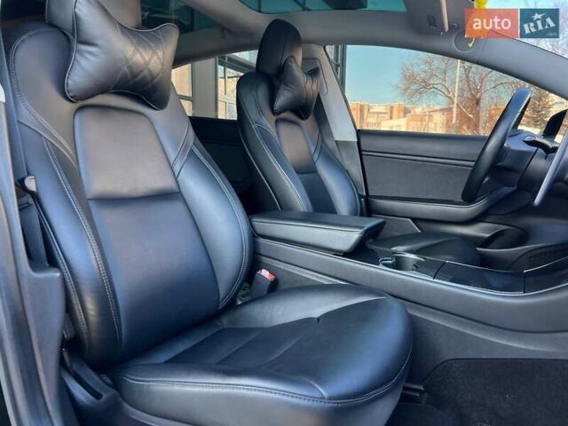 Черный Тесла Модель 3, объемом двигателя 0 л и пробегом 157 тыс. км за 13800 $, фото 24 на Automoto.ua
