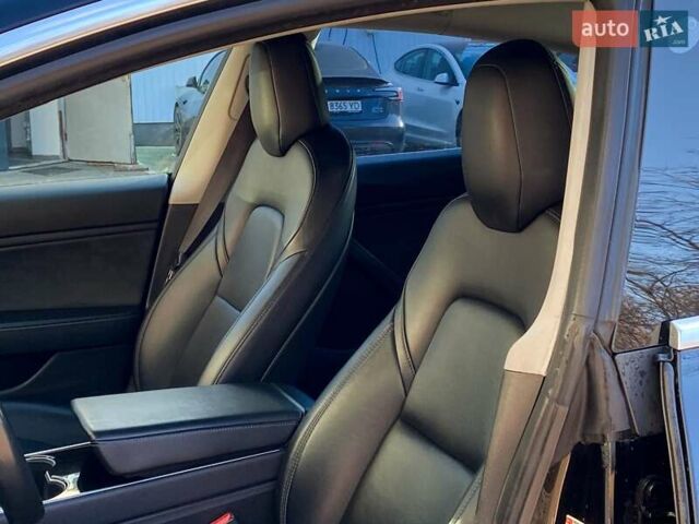 Черный Тесла Модель 3, объемом двигателя 0 л и пробегом 113 тыс. км за 18500 $, фото 12 на Automoto.ua