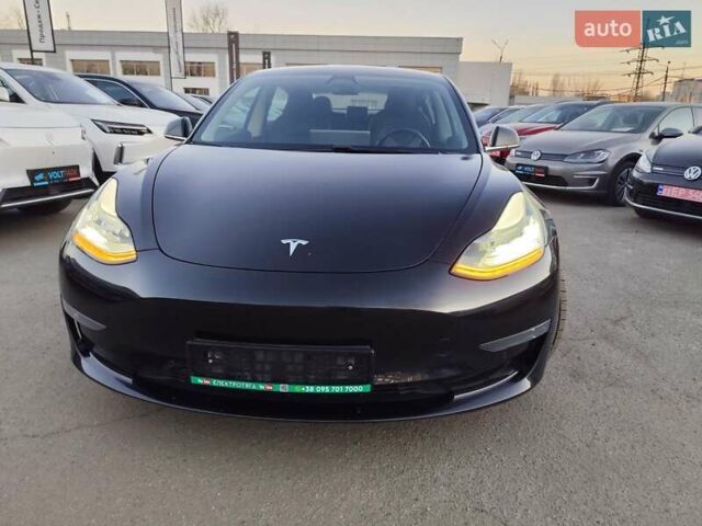 Черный Тесла Модель 3, объемом двигателя 0 л и пробегом 120 тыс. км за 18888 $, фото 8 на Automoto.ua