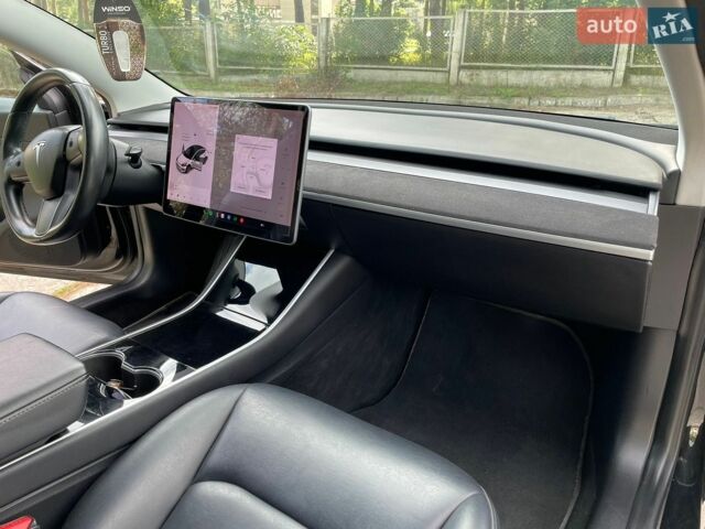 Черный Тесла Модель 3, объемом двигателя 0 л и пробегом 241 тыс. км за 13950 $, фото 20 на Automoto.ua