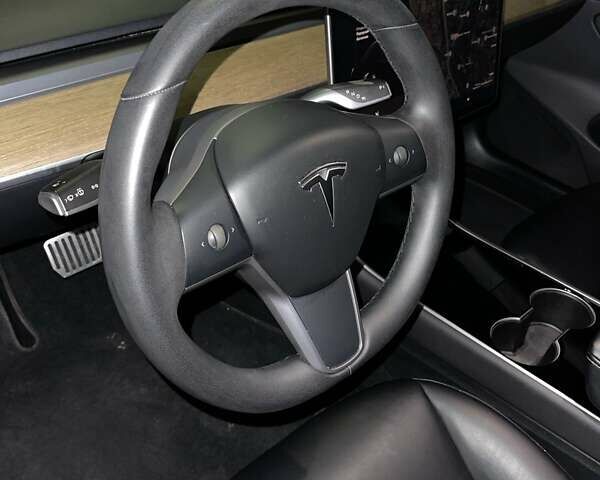 Черный Тесла Модель 3, объемом двигателя 0 л и пробегом 90 тыс. км за 18500 $, фото 15 на Automoto.ua