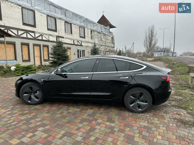 Черный Тесла Модель 3, объемом двигателя 0 л и пробегом 137 тыс. км за 13200 $, фото 3 на Automoto.ua