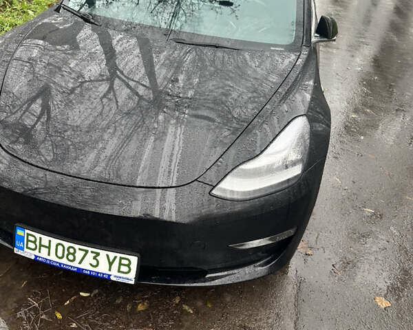 Черный Тесла Модель 3, объемом двигателя 0 л и пробегом 110 тыс. км за 18000 $, фото 1 на Automoto.ua