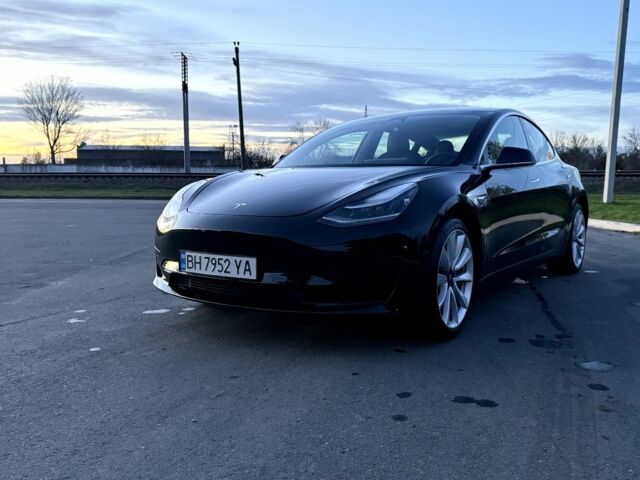 Чорний Тесла Модель 3, об'ємом двигуна 0 л та пробігом 128 тис. км за 372 $, фото 17 на Automoto.ua