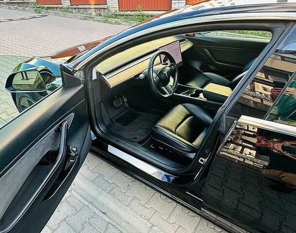 Чорний Тесла Модель 3, об'ємом двигуна 0 л та пробігом 149 тис. км за 16499 $, фото 16 на Automoto.ua