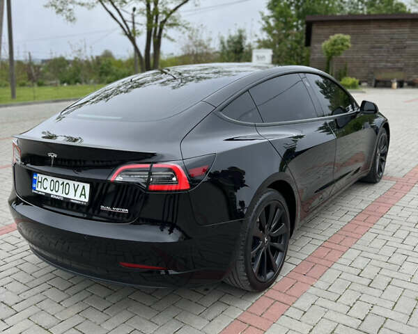 Чорний Тесла Модель 3, об'ємом двигуна 0 л та пробігом 95 тис. км за 17950 $, фото 5 на Automoto.ua