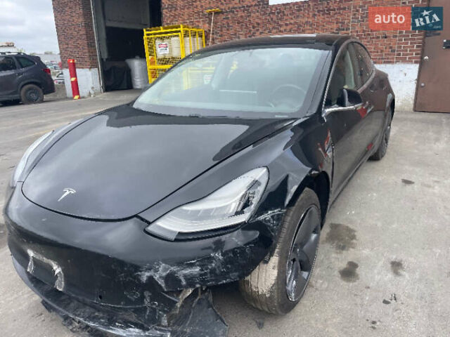 Черный Тесла Модель 3, объемом двигателя 0 л и пробегом 120 тыс. км за 11600 $, фото 8 на Automoto.ua