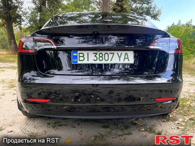 Чорний Тесла Модель 3, об'ємом двигуна 0 л та пробігом 16000 тис. км за 16700 $, фото 9 на Automoto.ua