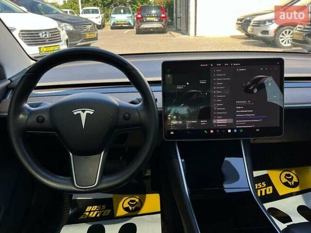 Тесла Модель 3 2019 в Ивано-Франковске на Automoto.ua Черный Тесла Модель 3, объемом двигателя 0 л и пробегом 101 тыс. км за 18800 $, фото 14 на Automoto.ua