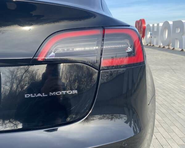 Чорний Тесла Модель 3, об'ємом двигуна 0 л та пробігом 61 тис. км за 24800 $, фото 13 на Automoto.ua