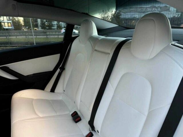 Черный Тесла Модель 3, объемом двигателя 0 л и пробегом 89 тыс. км за 11300 $, фото 14 на Automoto.ua