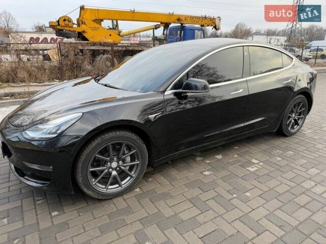 Черный Тесла Модель 3, объемом двигателя 0 л и пробегом 89 тыс. км за 15500 $, фото 19 на Automoto.ua