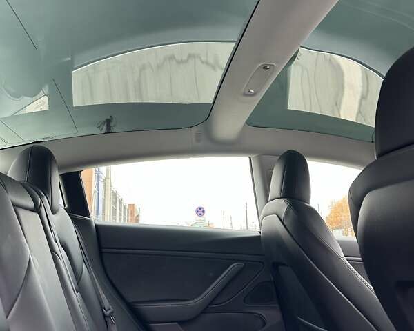Черный Тесла Модель 3, объемом двигателя 0 л и пробегом 172 тыс. км за 16700 $, фото 32 на Automoto.ua