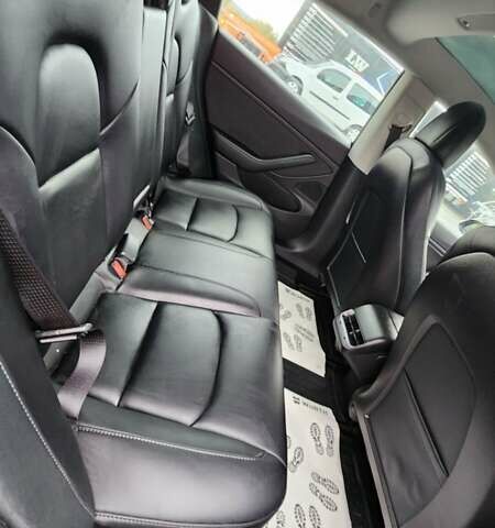 Черный Тесла Модель 3, объемом двигателя 0 л и пробегом 113 тыс. км за 17000 $, фото 6 на Automoto.ua