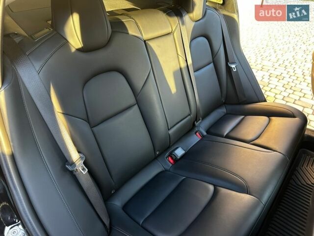 Черный Тесла Модель 3, объемом двигателя 0 л и пробегом 86 тыс. км за 15900 $, фото 47 на Automoto.ua