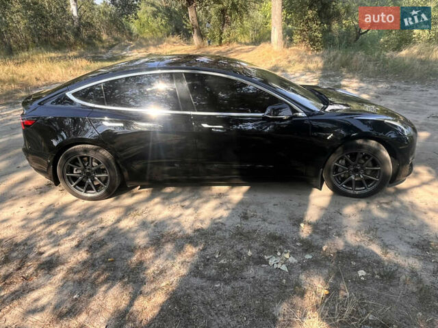 Чорний Тесла Модель 3, об'ємом двигуна 0 л та пробігом 157 тис. км за 16000 $, фото 32 на Automoto.ua