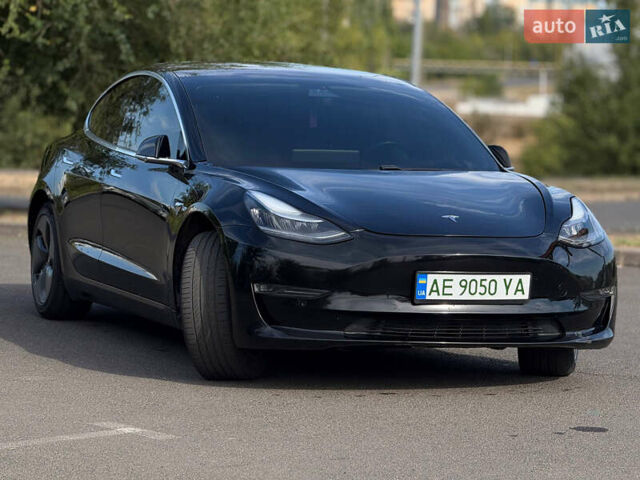 Чорний Тесла Модель 3, об'ємом двигуна 0 л та пробігом 147 тис. км за 15000 $, фото 3 на Automoto.ua