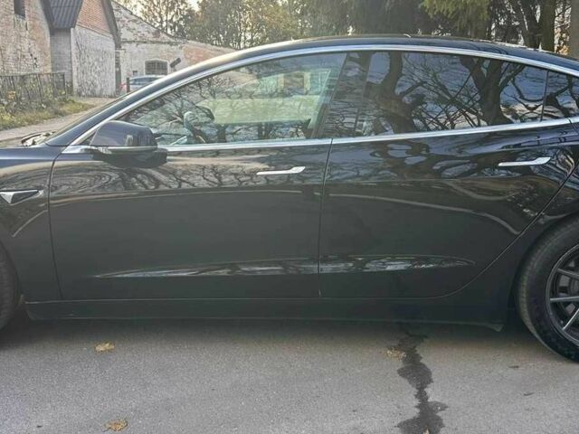 Чорний Тесла Модель 3, об'ємом двигуна 0 л та пробігом 91 тис. км за 19500 $, фото 4 на Automoto.ua
