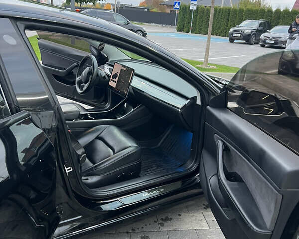 Черный Тесла Модель 3, объемом двигателя 0 л и пробегом 160 тыс. км за 15500 $, фото 9 на Automoto.ua