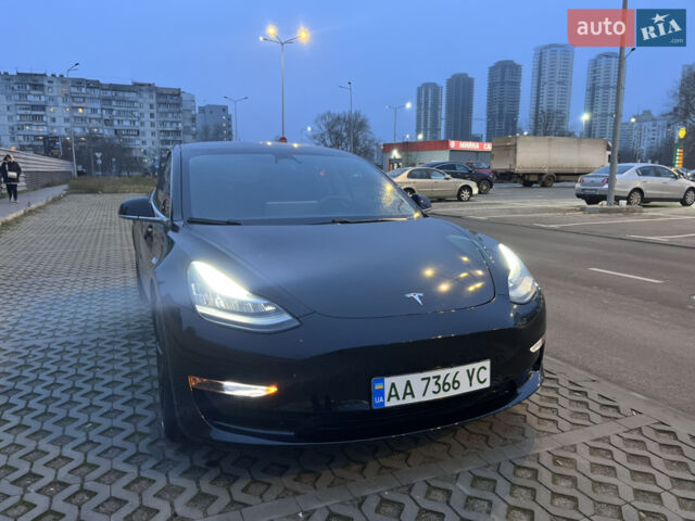 Черный Тесла Модель 3, объемом двигателя 0 л и пробегом 83 тыс. км за 18899 $, фото 41 на Automoto.ua