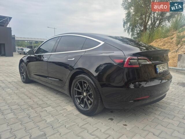 Чорний Тесла Модель 3, об'ємом двигуна 0 л та пробігом 116 тис. км за 18000 $, фото 14 на Automoto.ua