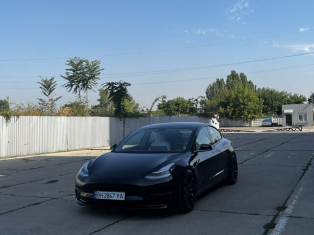 Чорний Тесла Модель 3, об'ємом двигуна 0 л та пробігом 75 тис. км за 18500 $, фото 16 на Automoto.ua