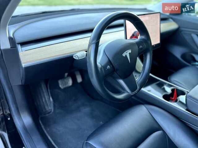 Черный Тесла Модель 3, объемом двигателя 0 л и пробегом 90 тыс. км за 17100 $, фото 7 на Automoto.ua