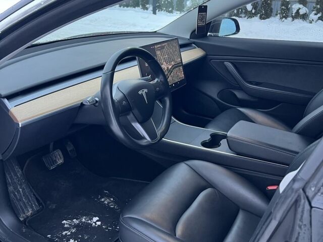 Черный Тесла Модель 3, объемом двигателя 0 л и пробегом 119 тыс. км за 15500 $, фото 5 на Automoto.ua