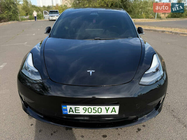Чорний Тесла Модель 3, об'ємом двигуна 0 л та пробігом 147 тис. км за 15000 $, фото 10 на Automoto.ua