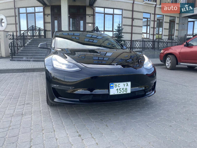 Тесла Модель 3 2019 у Львові на Automoto.ua Чорний Тесла Модель 3, об'ємом двигуна 0 л та пробігом 107 тис. км за 23900 $, фото 3 на Automoto.ua