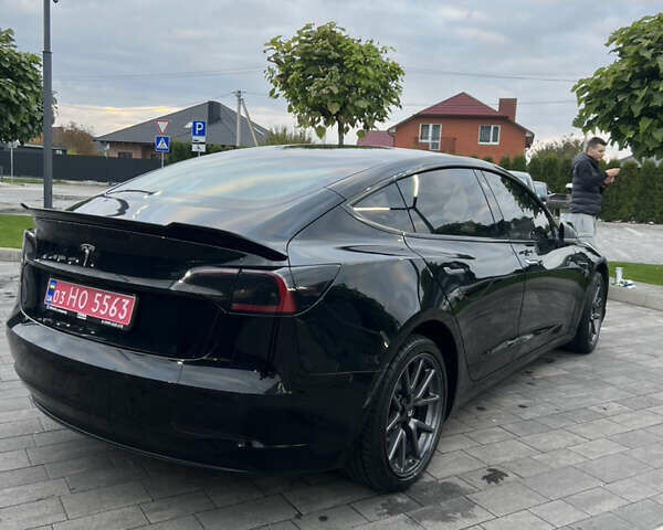 Черный Тесла Модель 3, объемом двигателя 0 л и пробегом 160 тыс. км за 16200 $, фото 5 на Automoto.ua