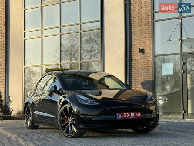 Чорний Тесла Модель 3, об'ємом двигуна 0 л та пробігом 117 тис. км за 18999 $, фото 7 на Automoto.ua